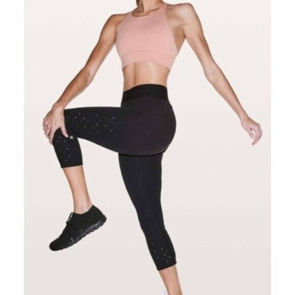 Lululemon x SoulCycle To The Beat Crop Legging 4 Black 21" Full-On Luxtreme - Picture 1 of 11